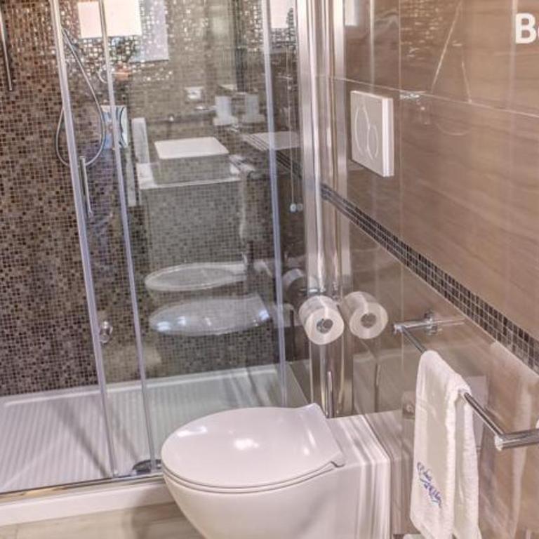B&b sul mare - Camera Quadrupla con Bagno Privato - 7