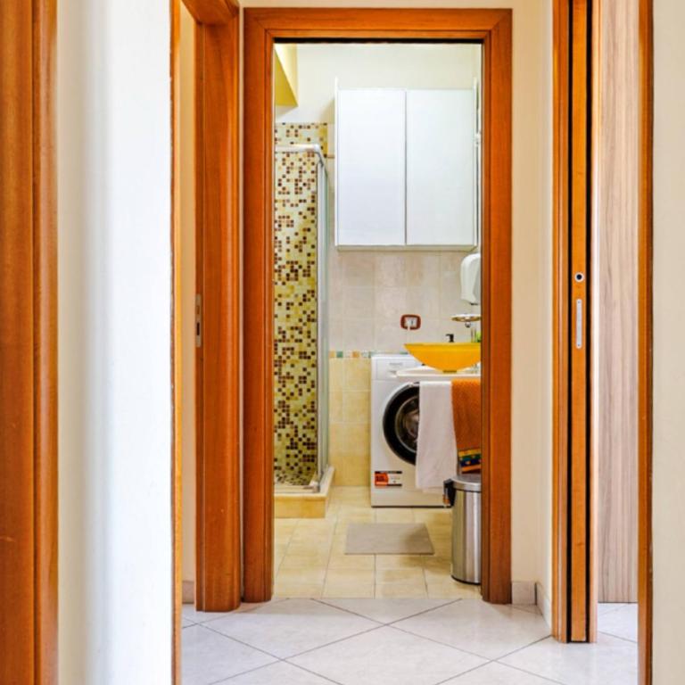 Metro 200mt - Casa Angela - Two-Bedroom Apartment with Balcony and Terrace - 21