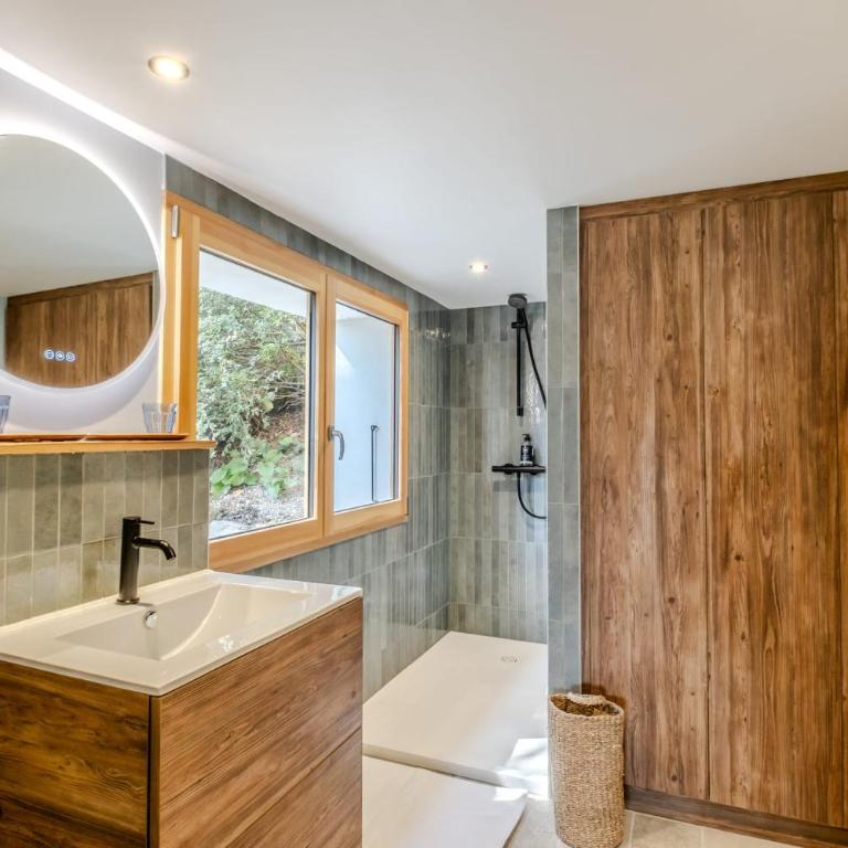Slow Chalet Archange Authentique Familial vue montagne 5 min des pistes - Chalet - 8