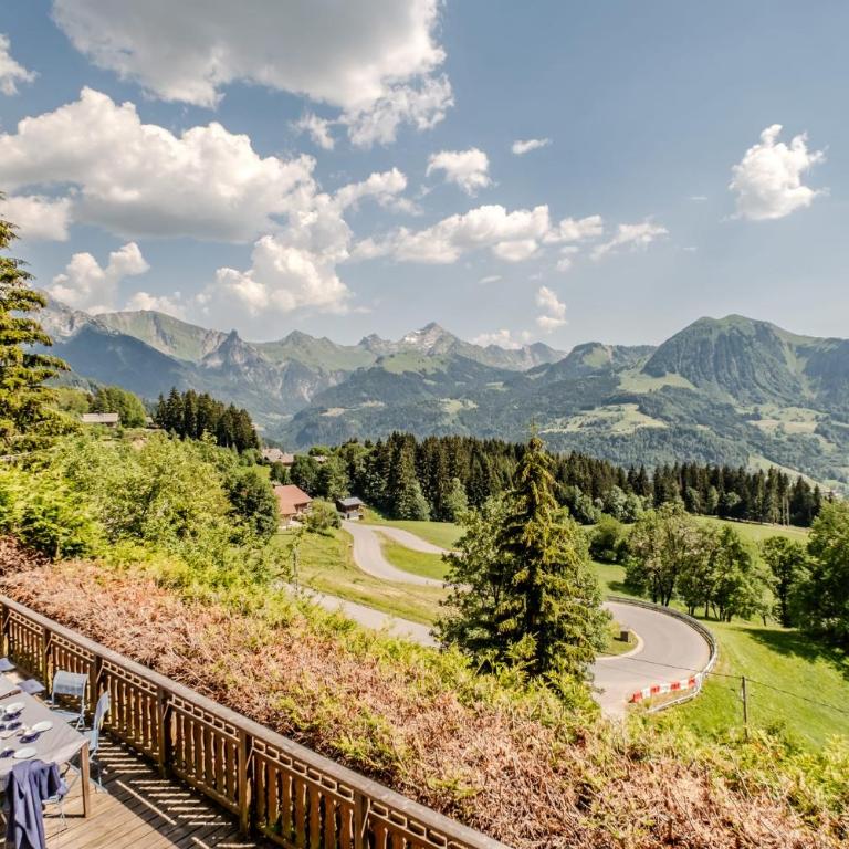 Slow Chalet Archange Authentique Familial vue montagne 5 min des pistes - Chalet - 32