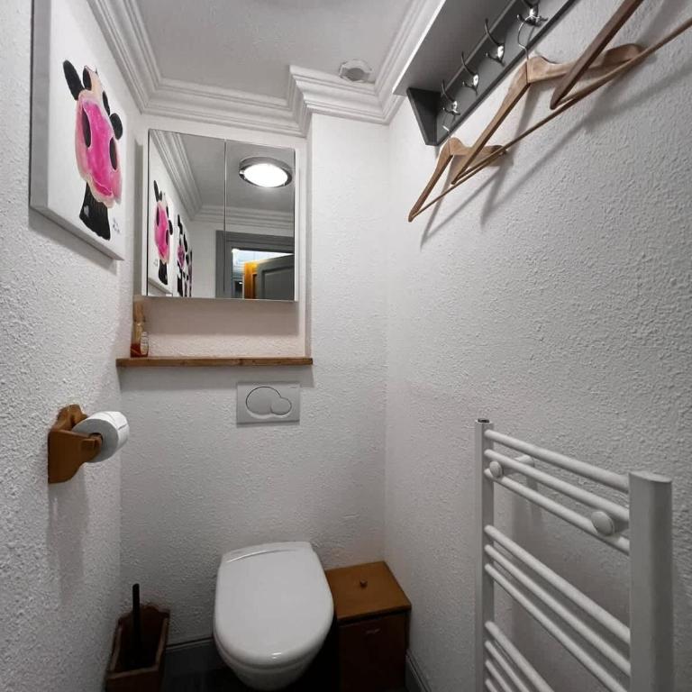 2 Ensuite Bedrooms Walk to town On Bus Route - Appartement - 19