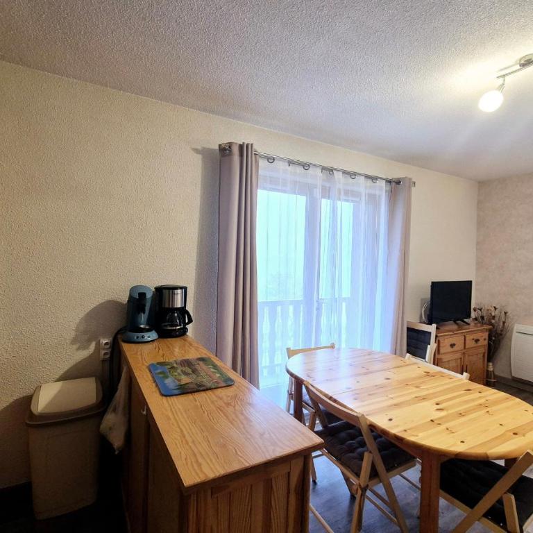 Appartement 5 personnes - pied des piste LE REVARD - Appartement - 6