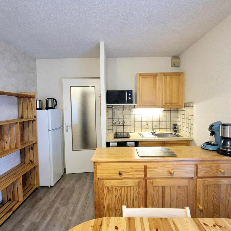 Appartement 5 personnes - pied des piste LE REVARD - Appartement - 4