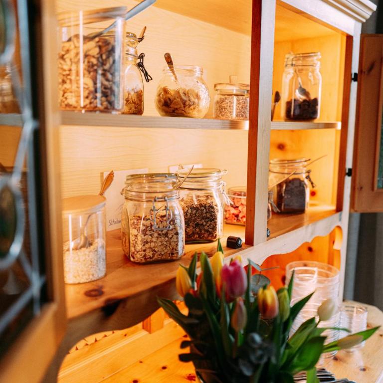 Quality Hosts Arlberg - AFOCH FEI - das Landhaus I SOMMERKARTE PREMIUM - Doppelzimmer mit Balkon - 7