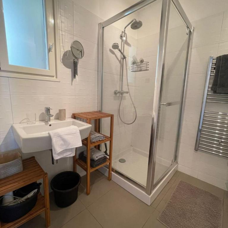 Fully equipped beachfront studio in the heart of the city center bd Leclerc - Studio - Vue sur Mer - 10