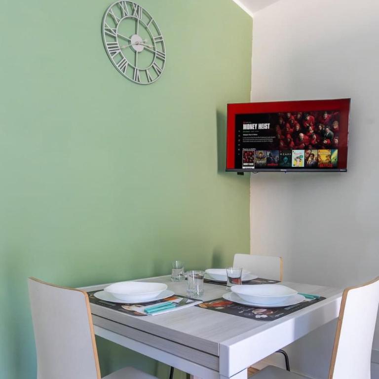 Teal Haven - Stylish Retreat Steps from Lake Como - Appartamento con 1 Camera da Letto - 6