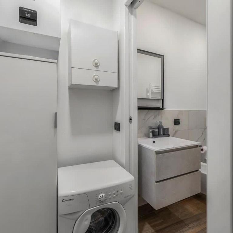 Teal Haven - Stylish Retreat Steps from Lake Como - Appartamento con 1 Camera da Letto - 8