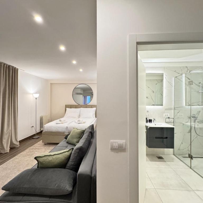 27 in Belgrade - Breakfast at Izlog - Three-Bedroom Apartment - 18