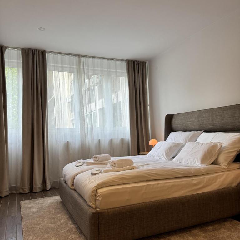 27 in Belgrade - Breakfast at Izlog - Three-Bedroom Apartment - 14