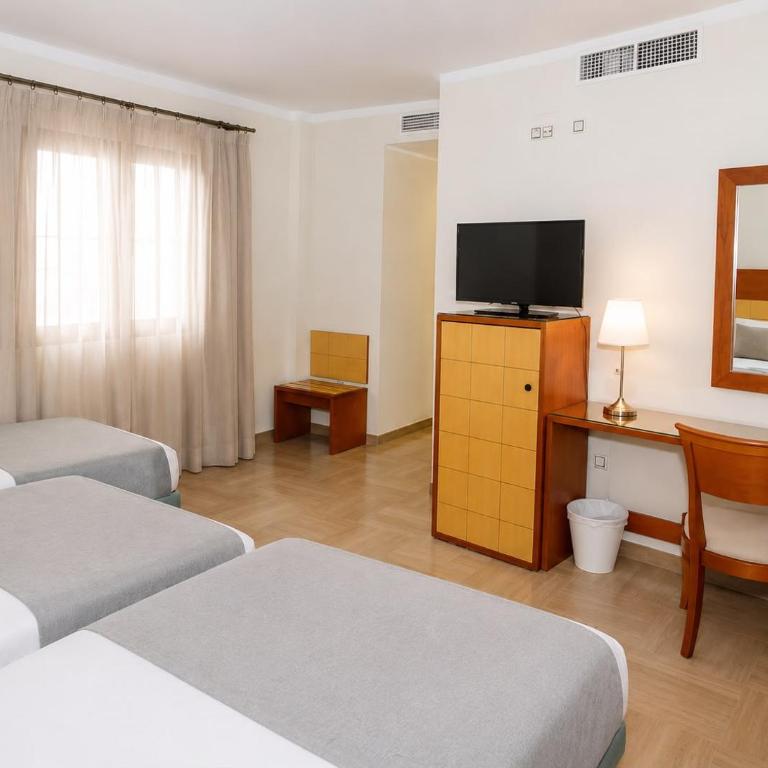 Hotel Córdoba Centro - Doppel-/Zweibettzimmer mit Zustellbett - 8