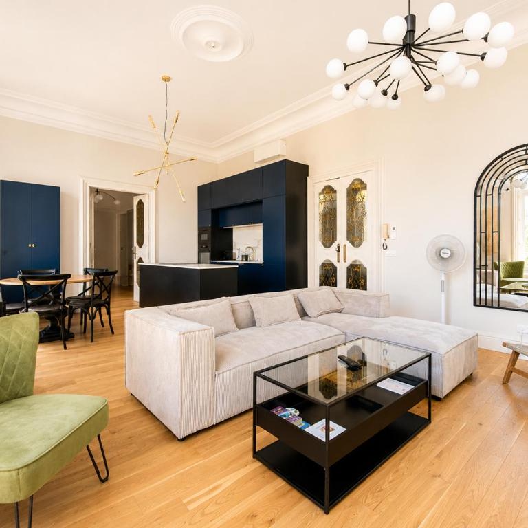 Le Danube du Midi, Elégant T4, Clim, Centre Historique - Appartement Deluxe - 1