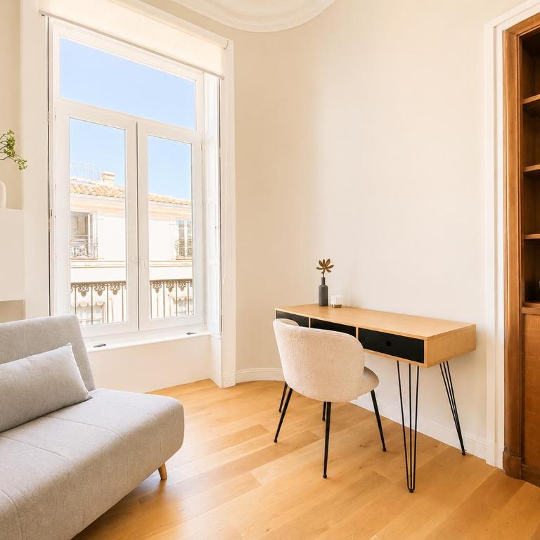 Le Danube du Midi, Elégant T4, Clim, Centre Historique - Appartement Deluxe - 24