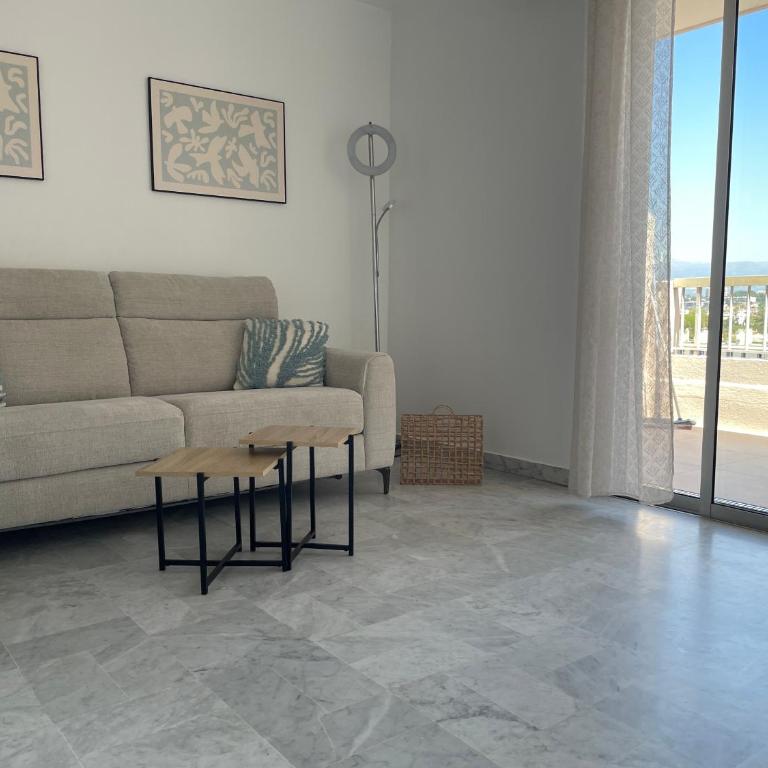 Deux pièces dernière étage avec terrasse - Apartment mit 1 Schlafzimmer - 11