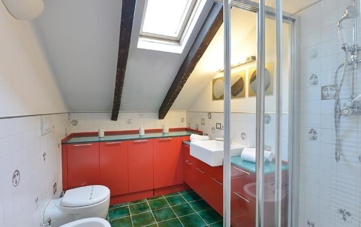 Enchanting Views Rooftop Apartment Prime Location - Appartamento con 1 Camera da Letto - 20