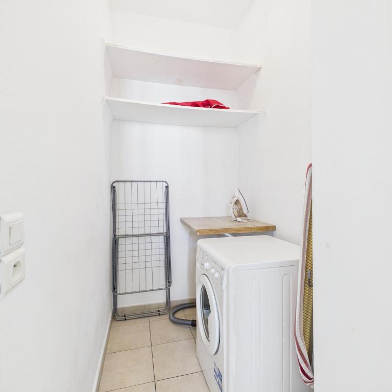 Best quality price ! - Central - 350m Palais and Croisette - VOLTAIRE - Two-Bedroom Apartment - 3