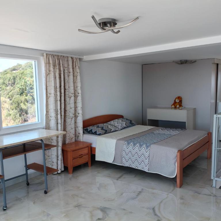 Ling Hous Aleksandr - Apartman - Prizemlje - 3