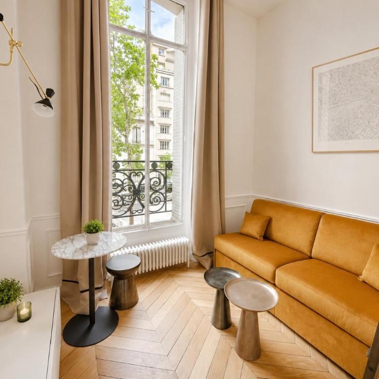 Appartement de standing 4 - tour Eiffel/Invalides - Appartement - 1