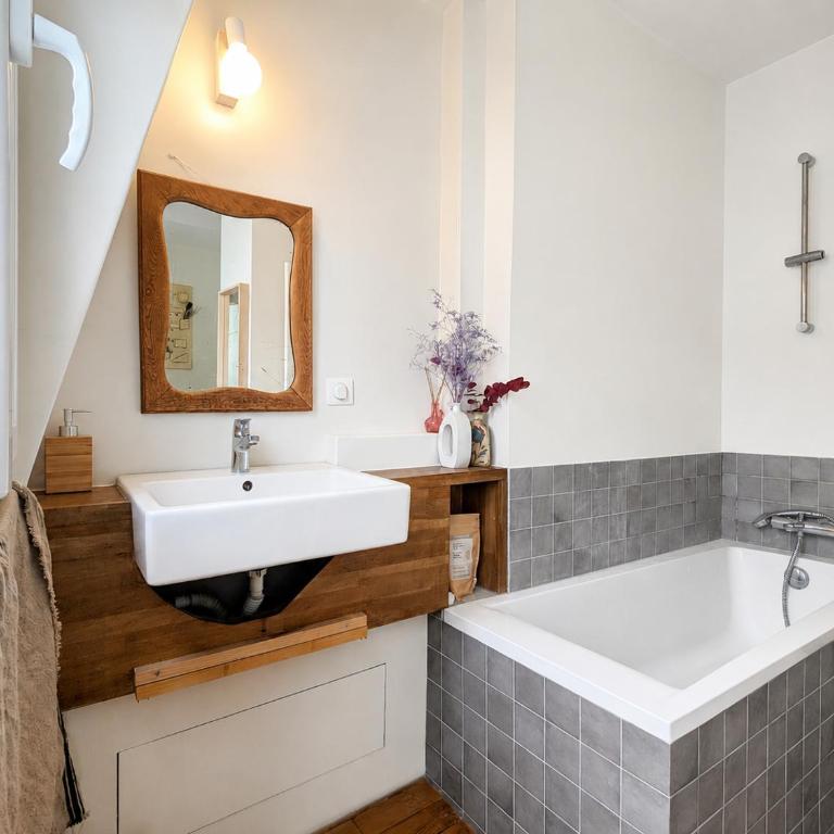 Paisible, charmant et central Montmartre - 4 pers - Appartement 2 Chambres - 16