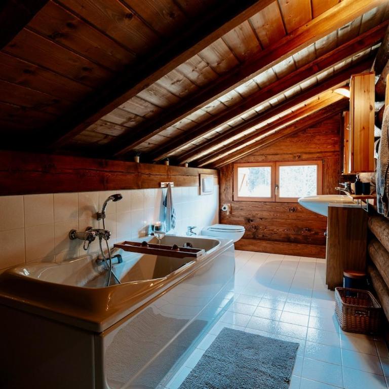 Chalet Strina Rifugio privato nel bosco - Chalet - 5