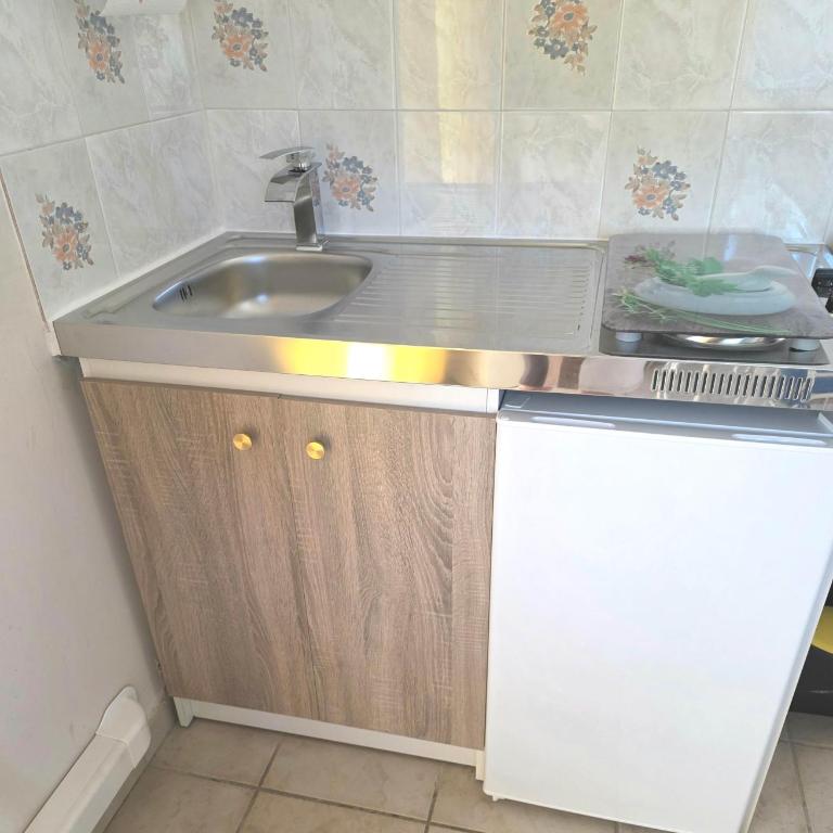 Appartement De Charme Padiolka Avd - Superior One-Bedroom Apartment with Balcony - 15