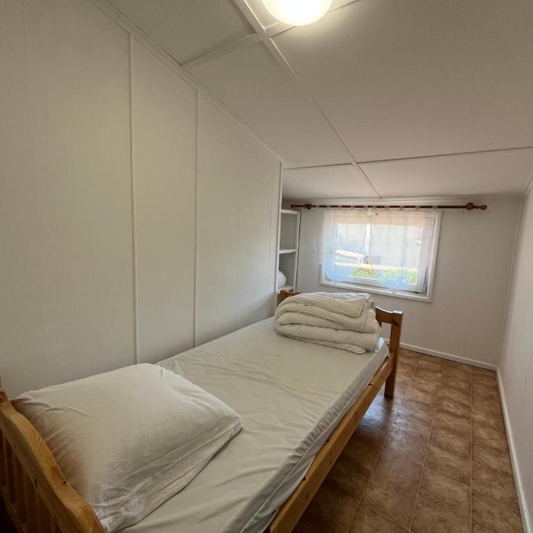 Domaine de vacances 600m de la plage villa climatisee 3 chambres 6 couchages terrasse WIFI animations et piscines en supplement LRPDSD7 - Maison 3 Chambres - 12