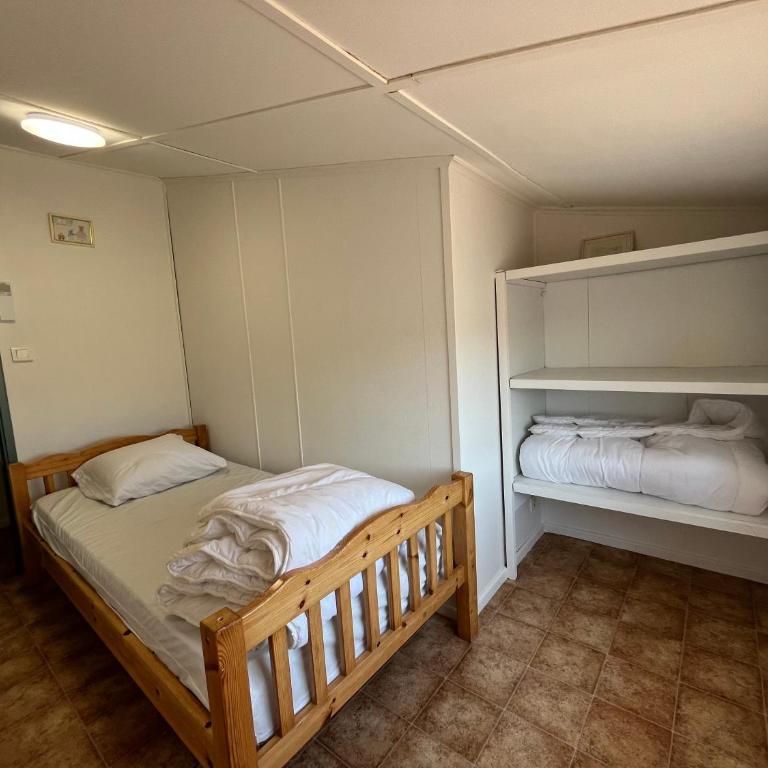Domaine de vacances 600m de la plage villa climatisee 3 chambres 6 couchages terrasse WIFI animations et piscines en supplement LRPDSD7 - Maison 3 Chambres - 11