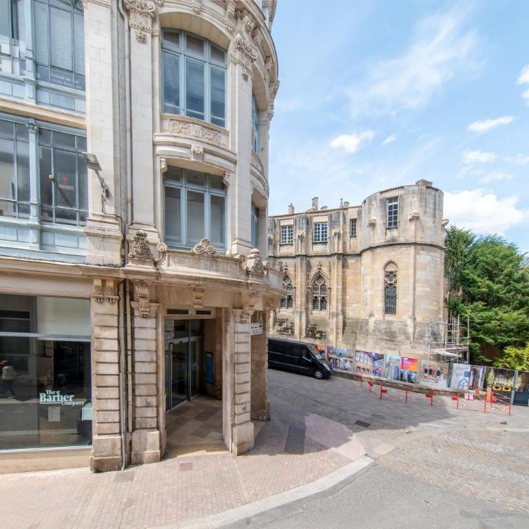 Le Cocon du Centre - Appt au cœur de Poitiers - Appartement - 12