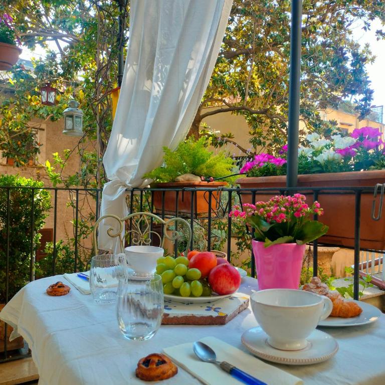 Casa Frida - A lovely view on ancient court - Appartamento con 1 Camera da Letto - 35