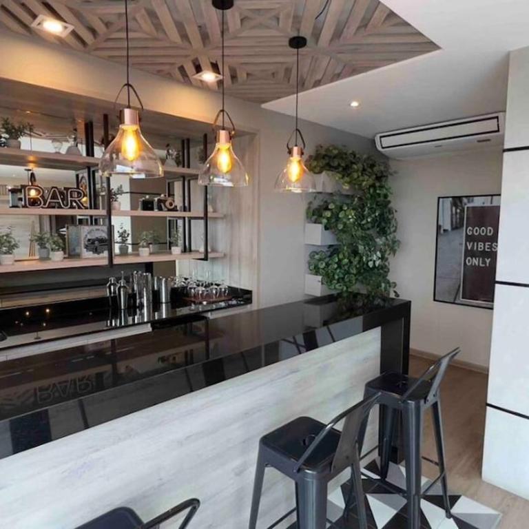 Sunset Views Miraflores & Barranco Gym Pool - Two-Bedroom Apartment - 28