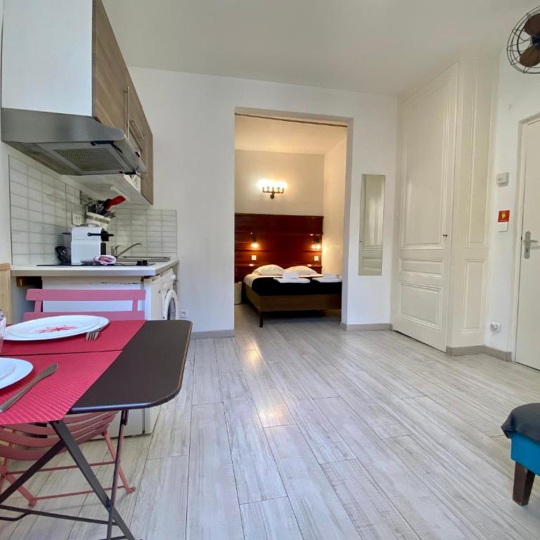 Le DECOR Lyon 7 - Studio - 1