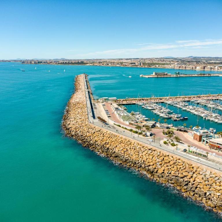 Marinasunbeach Caballero del Mar - Two-Bedroom Apartment - 17