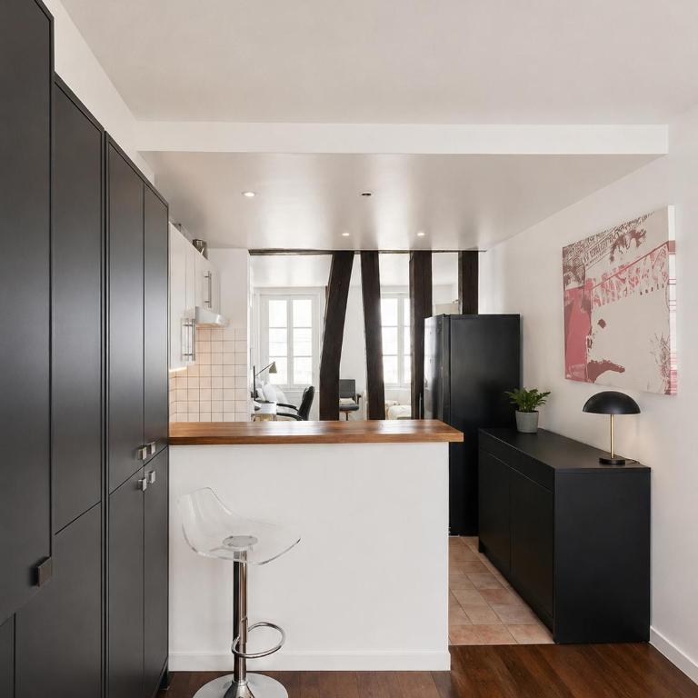 Studio lumineux avec charme parisien - One-Bedroom Apartment - 12