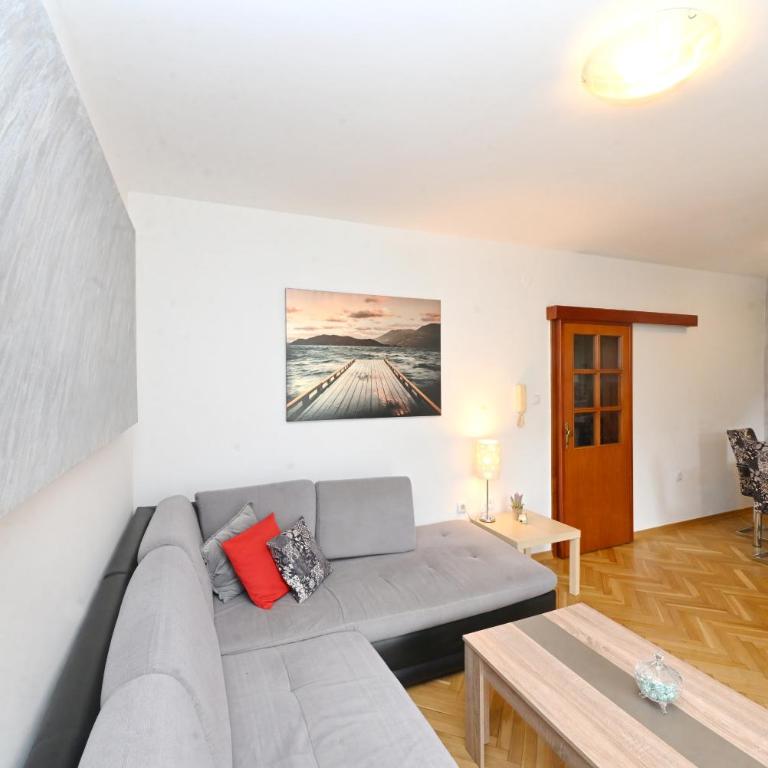 Una apartment & parking - Apartment mit 1 Schlafzimmer - 7
