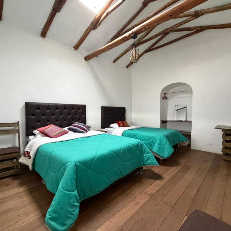 Auquis Hostel - Triple Room with Balcony - 4