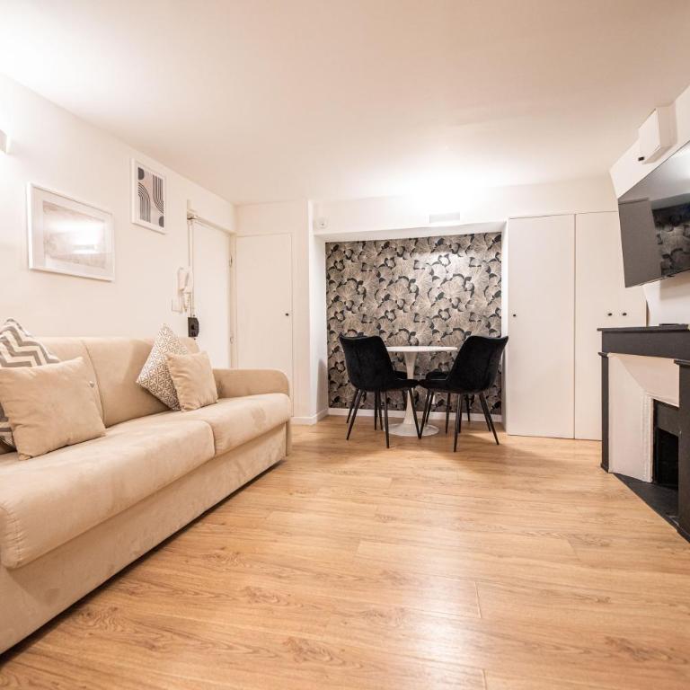 Lovely Home by Louvre & Palais Royal - One-Bedroom Apartment - 13