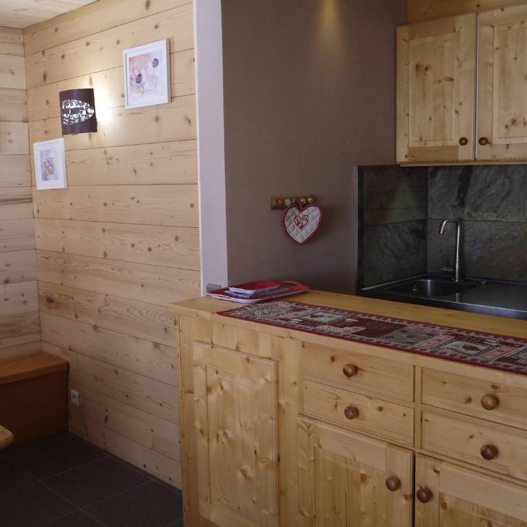 Appartement avec parking - Emplacement idéal - FR-1-355-221 - Apartment - 9