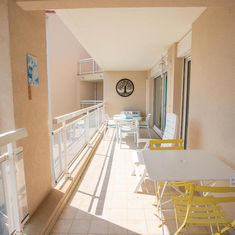 Elegant 2P avec piscine, garage et AC - Appartement - 3
