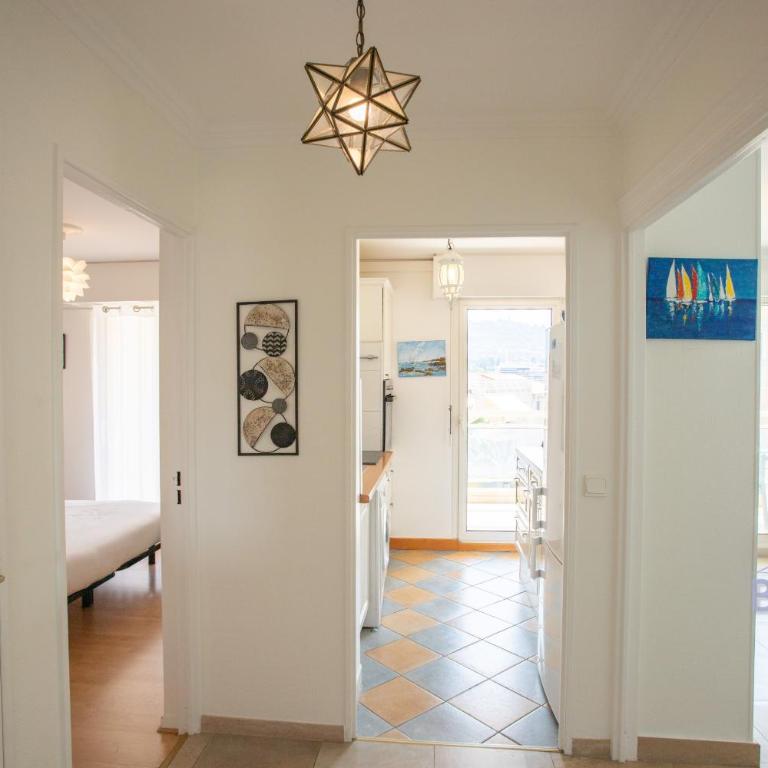 Elegant 2P avec piscine, garage et AC - Appartement - 14
