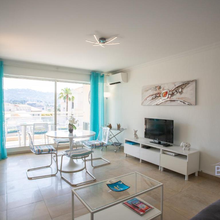 Elegant 2P avec piscine, garage et AC - Appartement - 15