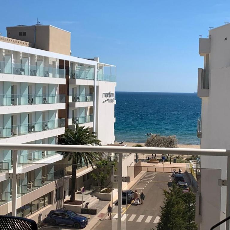 Beautiful ocean-view apartment in Roses - Apartamento de 2 dormitorios - 1