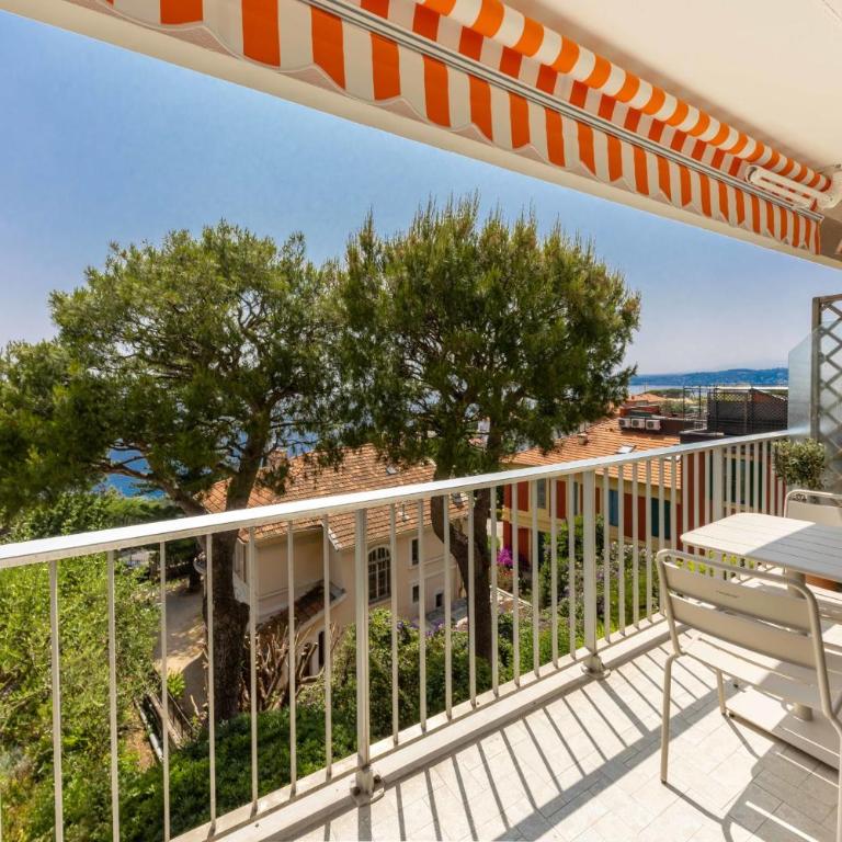 06DB Magnificent flat with incredible view Mont Boron - Appartamento - 44