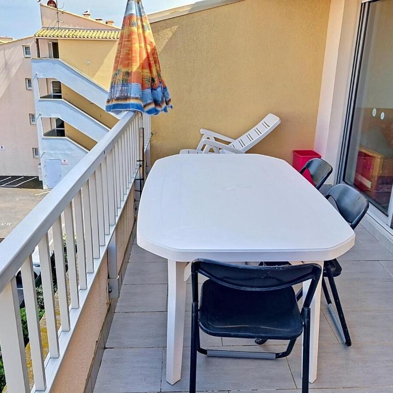 Plage à 300 m - Piscine - Clim - Wi-Fi - 4 pers - Appartement 2 Chambres - 16