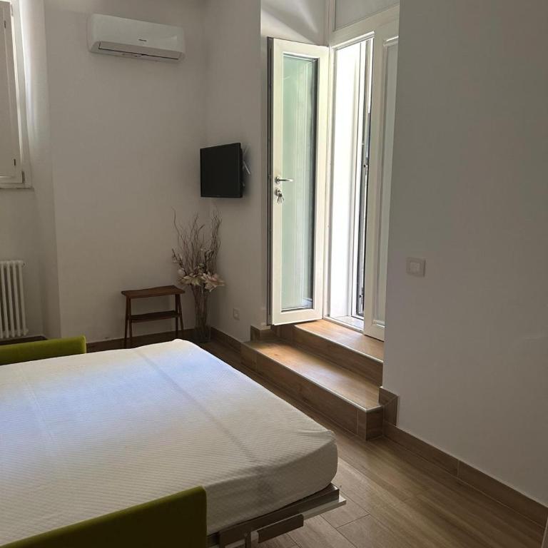 Abchome - One-Bedroom Apartment - 8