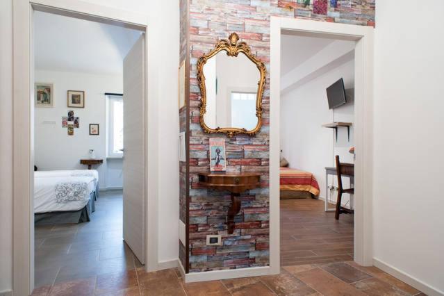 Posada Verona Hedge - Single Room with Private Bathroom - 3