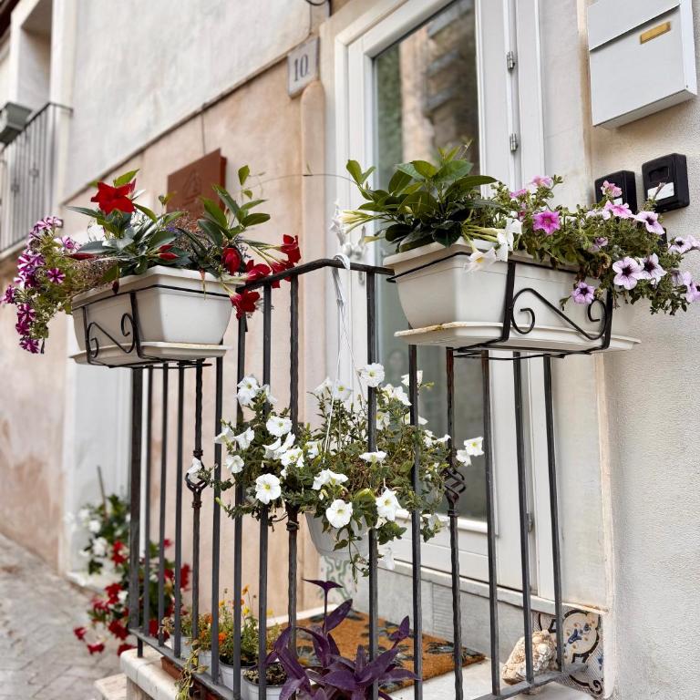 Experience the authentic soul of Modica at Bayit Michel - Casa con 3 Camere da Letto - 25