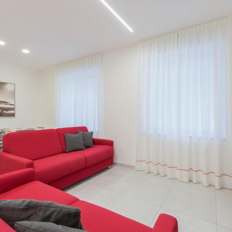 CASA ESEDRA Appartamento B - Parcheggio privato - Appartamento con 3 Camere da Letto - 3