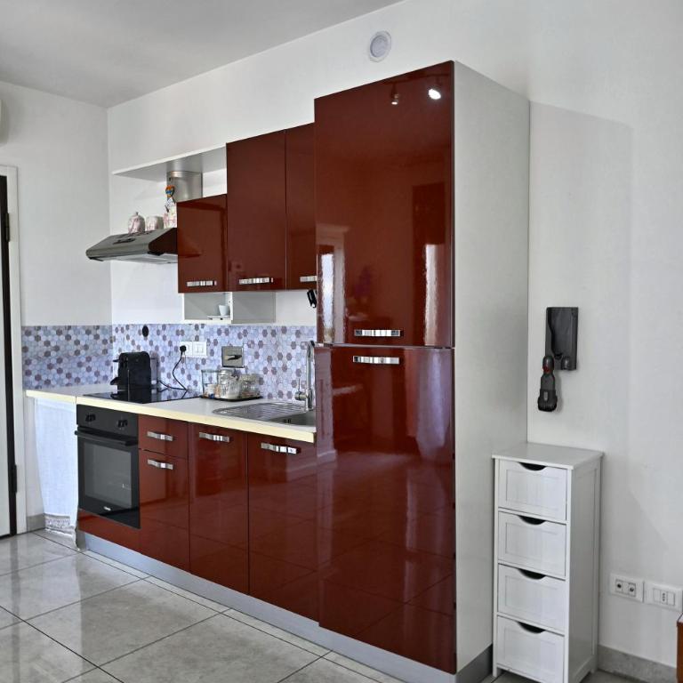 Cozy Nest - One-Bedroom Apartment - 1