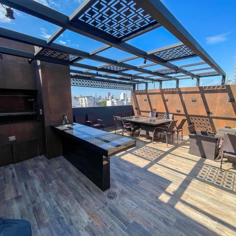 Equipetrol Suite Pool & Views - One-Bedroom Apartment - 12