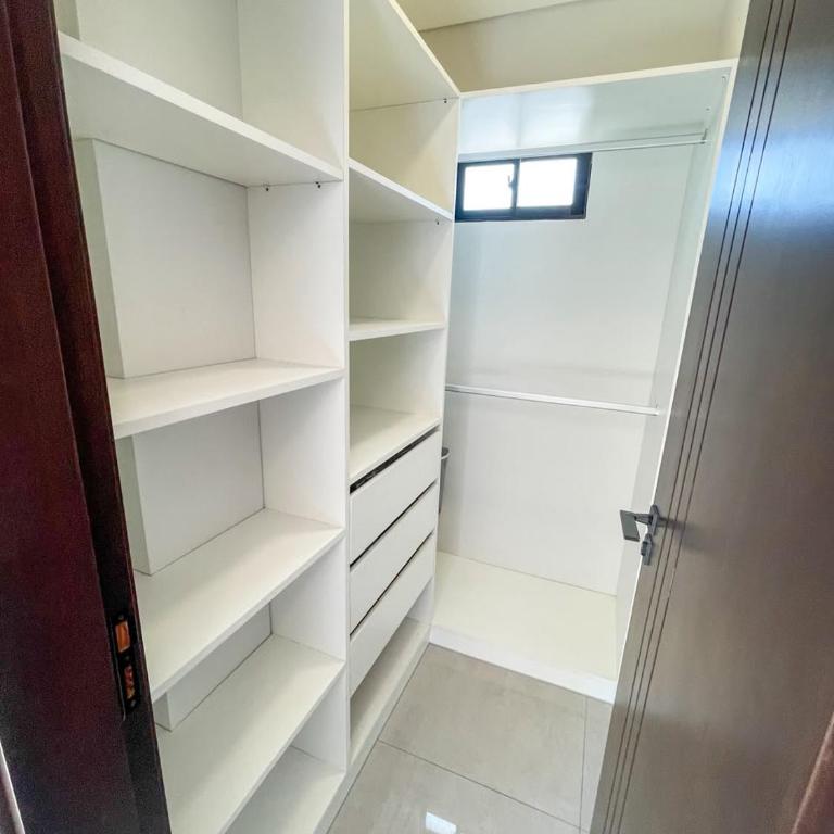 Equipetrol Suite Pool & Views - One-Bedroom Apartment - 17