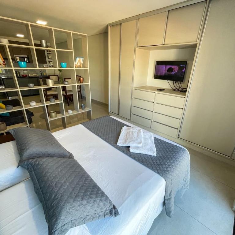 Equipetrol Suite Pool & Views - One-Bedroom Apartment - 18